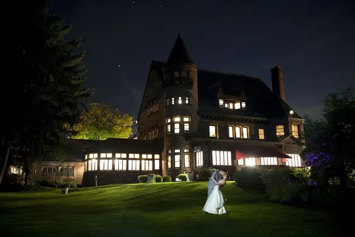 Rob Hickey Photography, a wedding photographer in Rochester