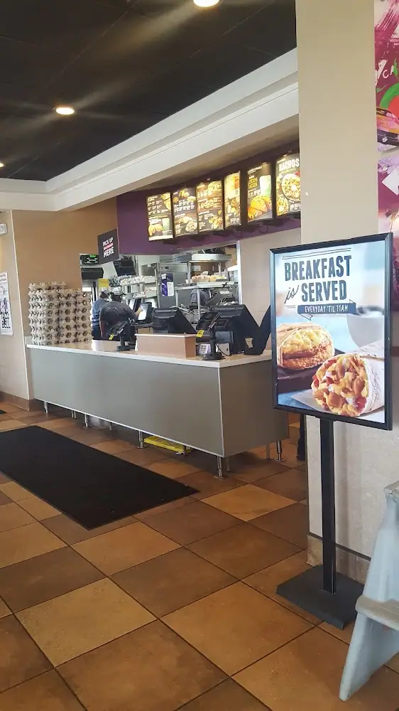 Taco Bell, a fast food restaurant in Rochester