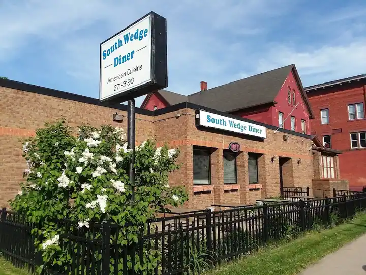 South Wedge Diner, a diner in Rochester