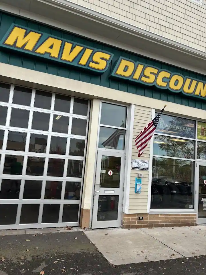 Mavis Discount Tire, a tire shop in Webster