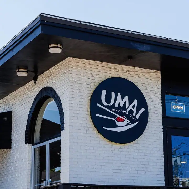 Umai Revolving Sushi, a conveyor belt sushi restaurant in Rochester