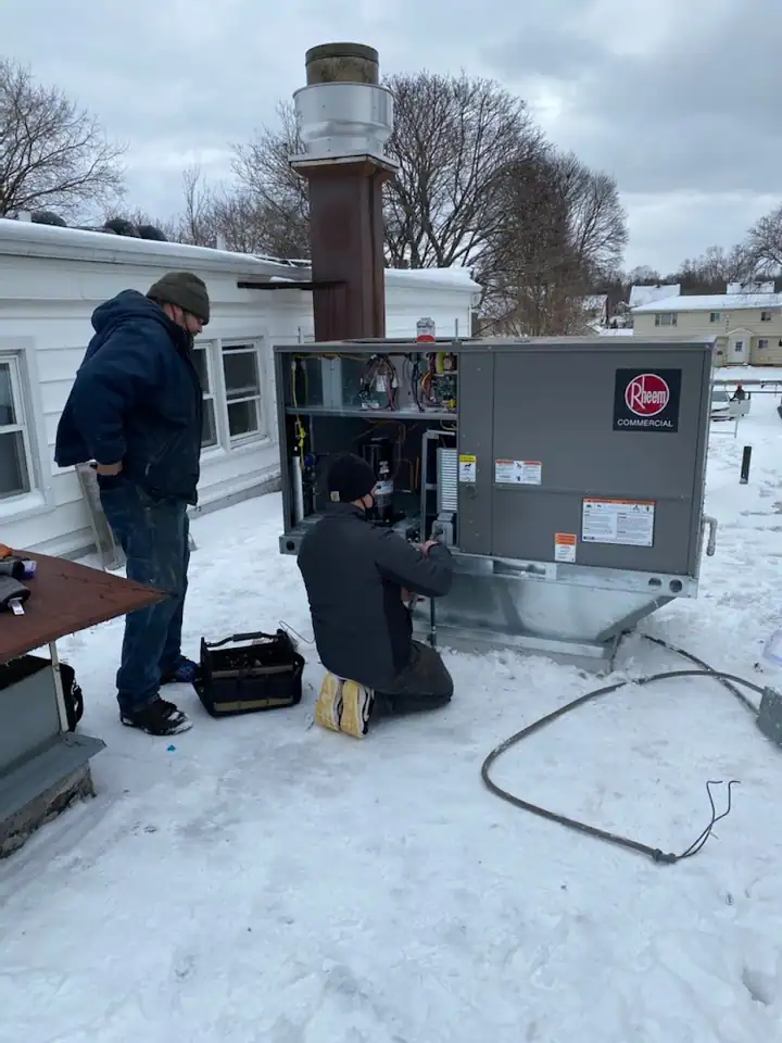 United Heating and Air LLC, a HVAC contractor in Webster