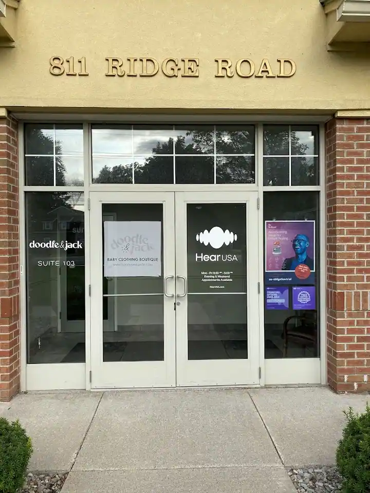 HearUSA, a hearing aid store in Webster