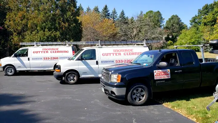 Monroe Gutter Cleaning, a gutter cleaning service in Rochester