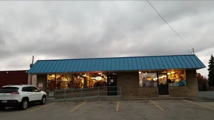 Arlene's Costumes, a costume store in Rochester