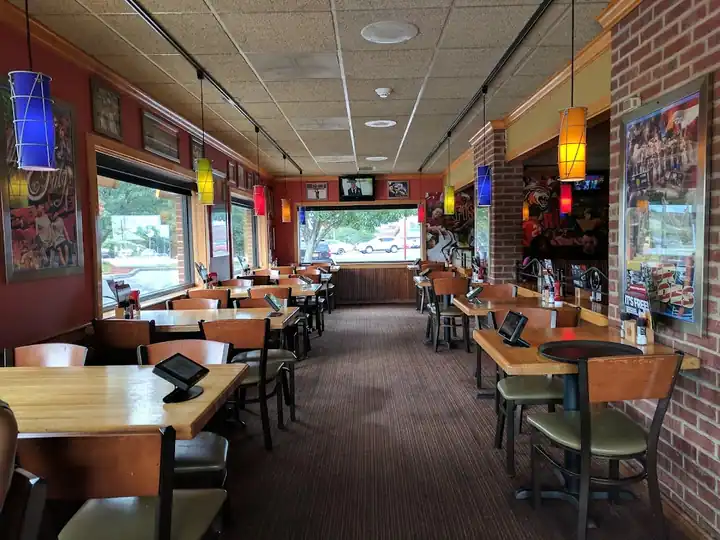 Applebee's Grill + Bar, a restaurant in Rochester