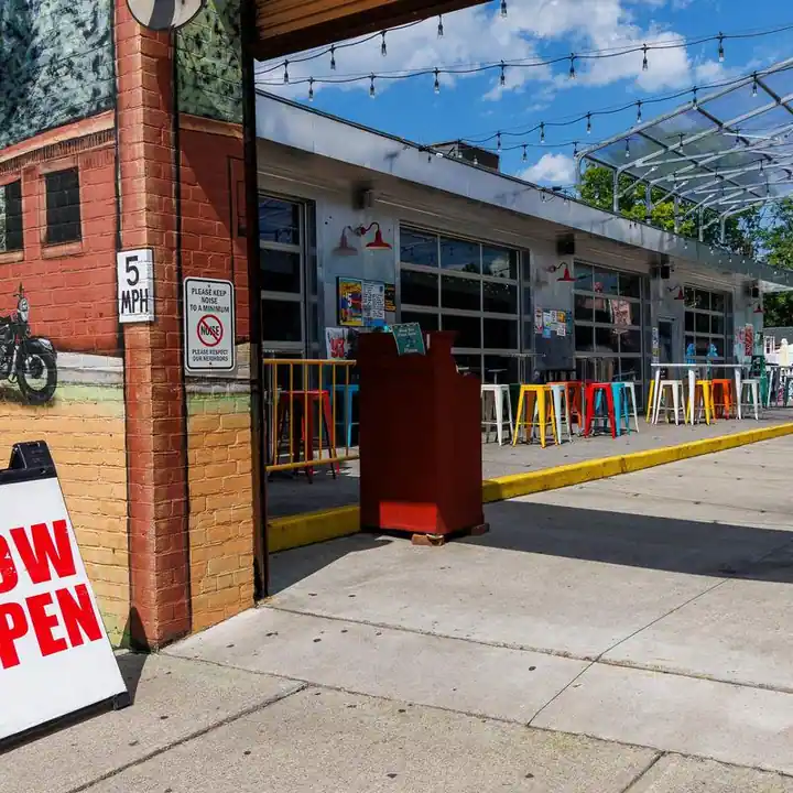 Rochester Beer & Park, a bar in Rochester