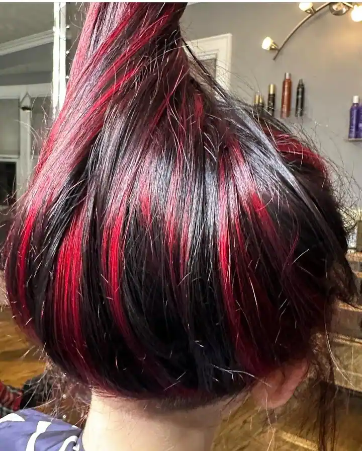 Salon Crystallia, a beauty salon in Rochester
