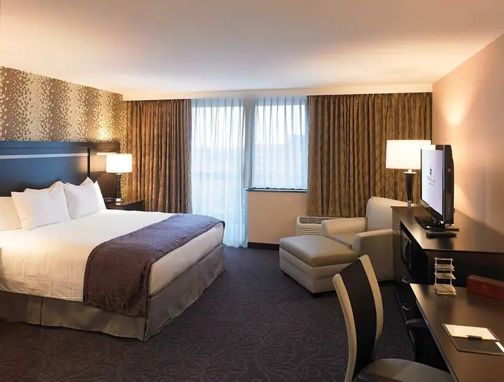 The Strathallan Rochester Hotel & Spa, Tapestry by Hilton, a hotel in Rochester
