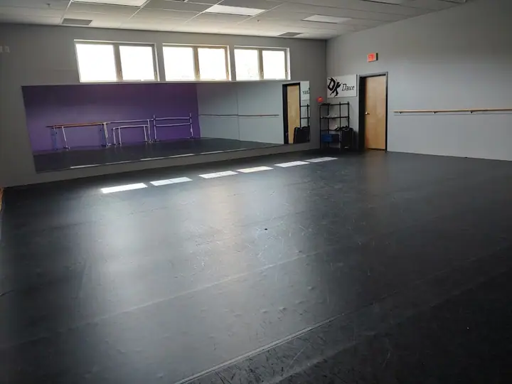 DK Dance Studio, a dance school in Webster
