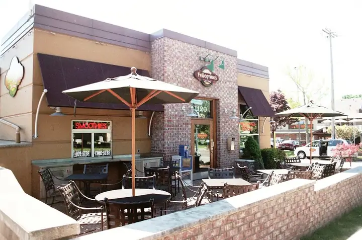 Pellegrino's Deli Cafe, a sandwich shop in Rochester