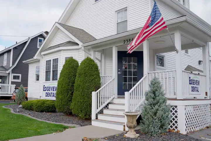 Edgeview Dental, a dentist in Rochester