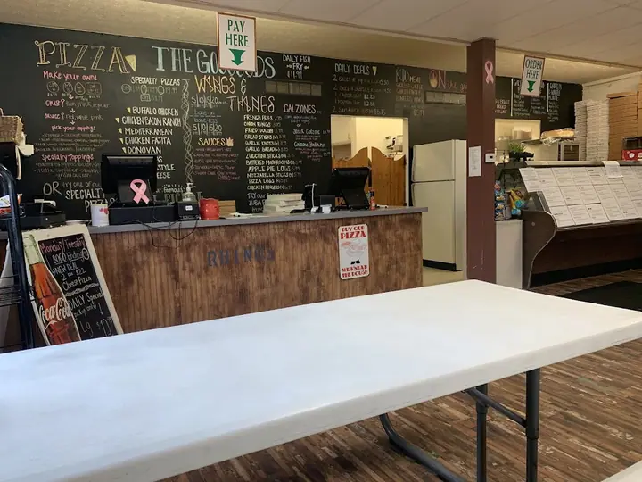 Rhino's Pizzeria, a pizza restaurant in Webster