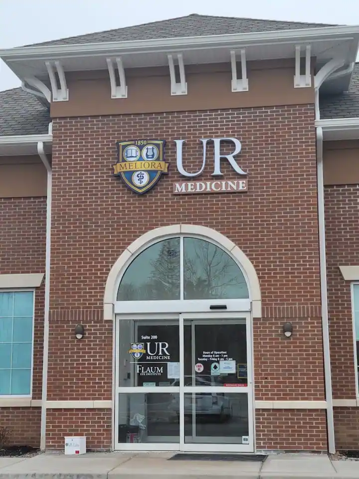 University of Rochester Medicine Flaum Eye Institute – Webster, an eye care center in Webster