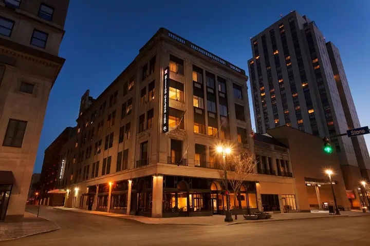 Hilton Garden Inn Rochester Downtown, a hotel in Rochester
