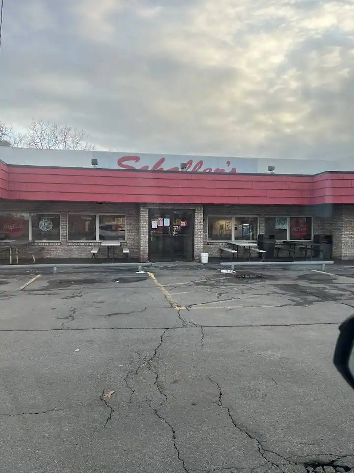 Schaller's Ridge Road, an American restaurant in Rochester