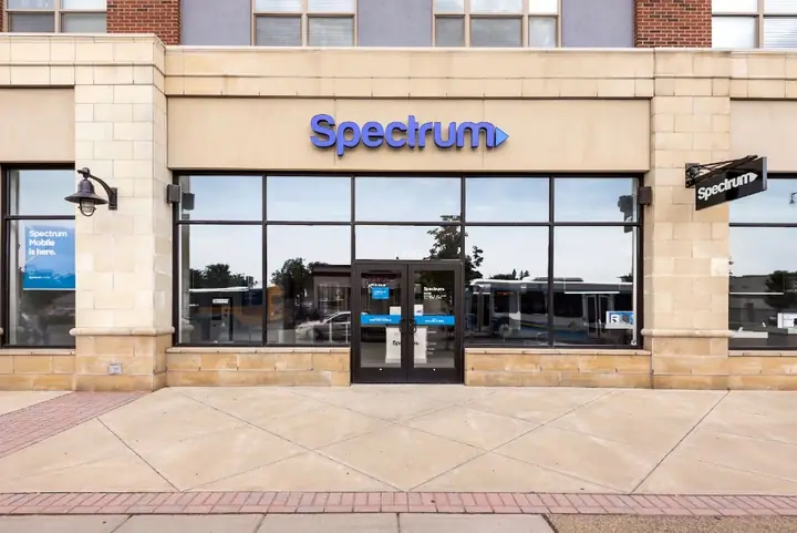 Spectrum Store, an internet service provider in Rochester