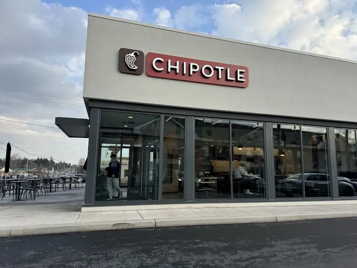 Chipotle Mexican Grill, a fast food restaurant in Rochester