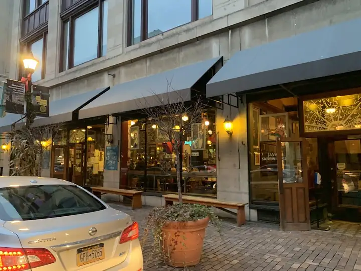 Java's Cafe, a cafe in Rochester
