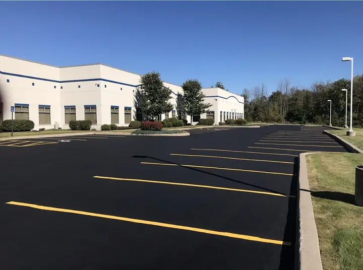 Onyx Paving LLC, a paving contractor in Webster