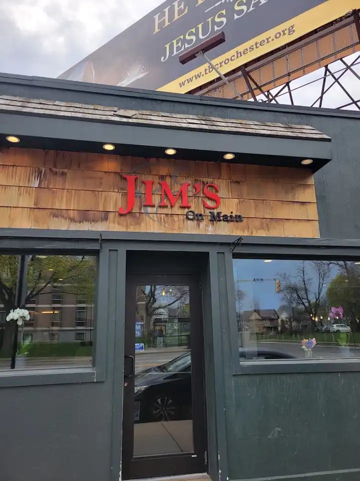 Jim's On Main, a diner in Rochester