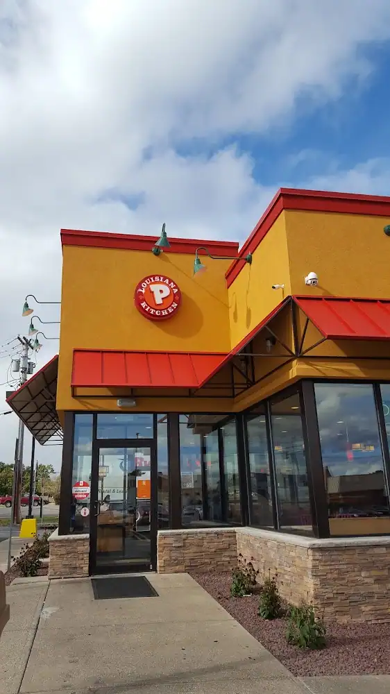 Popeyes Louisiana Kitchen, a chicken restaurant in Rochester