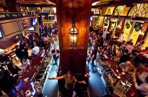 Murphy's Law Irish Pub, a bar in Rochester