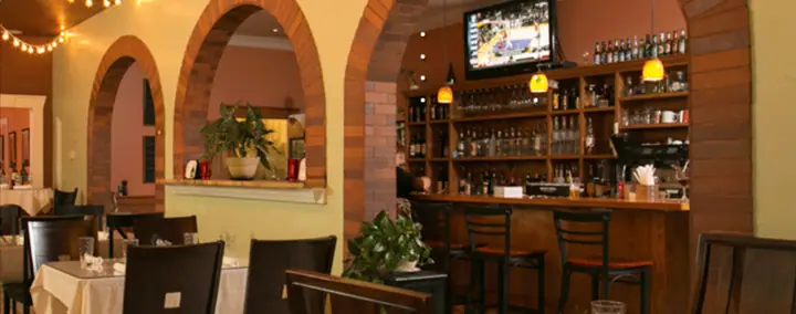ROAM Cafe, an American restaurant in Rochester