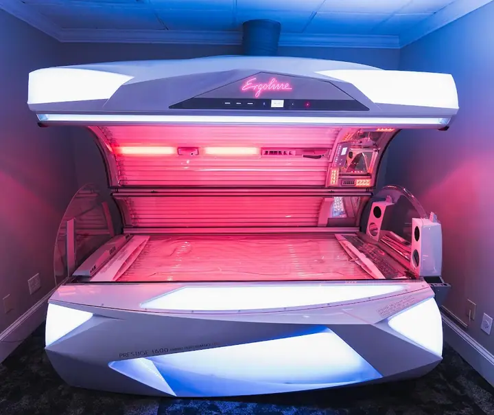Maximum Sun and Wellness Spa, a tanning salon in Rochester