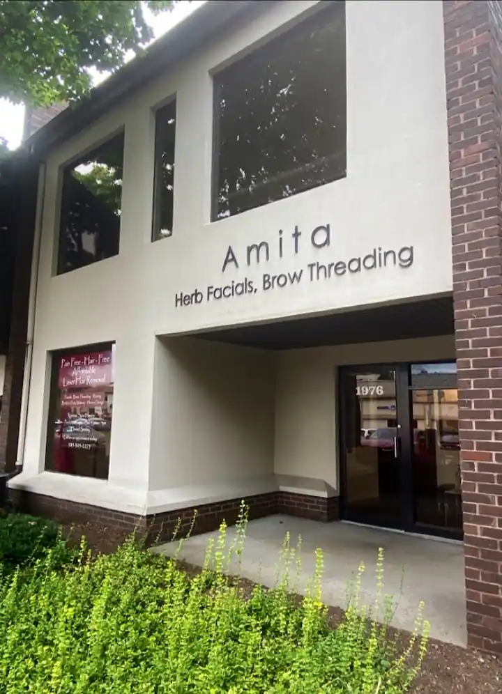 Amita's Xpress Spa, Brighton, a day spa in Rochester