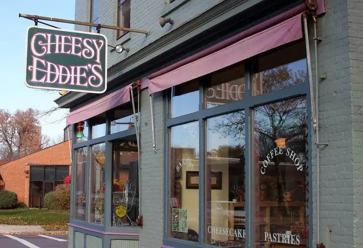 Cheesy Eddie's, a bakery in Rochester