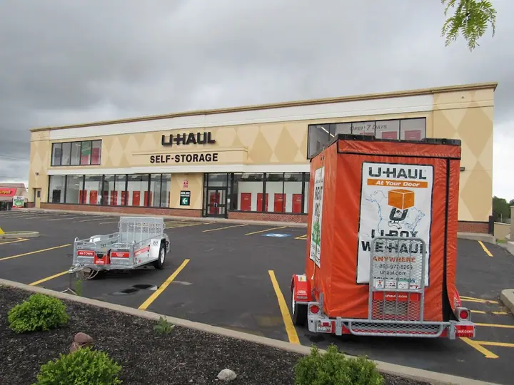 U-Haul Moving & Storage of West Irondequoit, a truck rental agency in Rochester