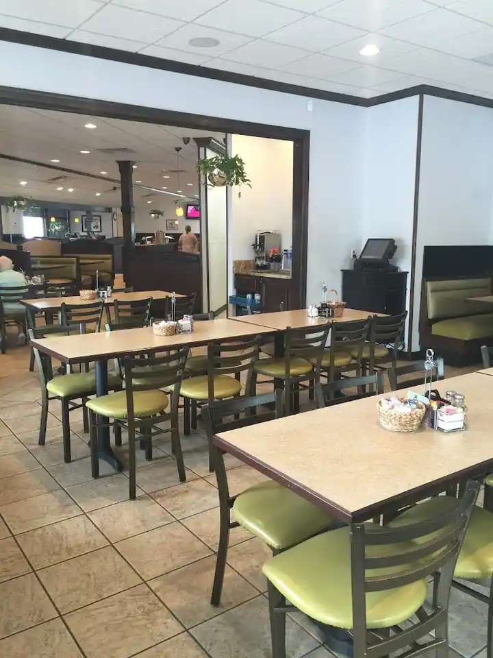 Atlantic Family Restaurant, a family restaurant in Webster